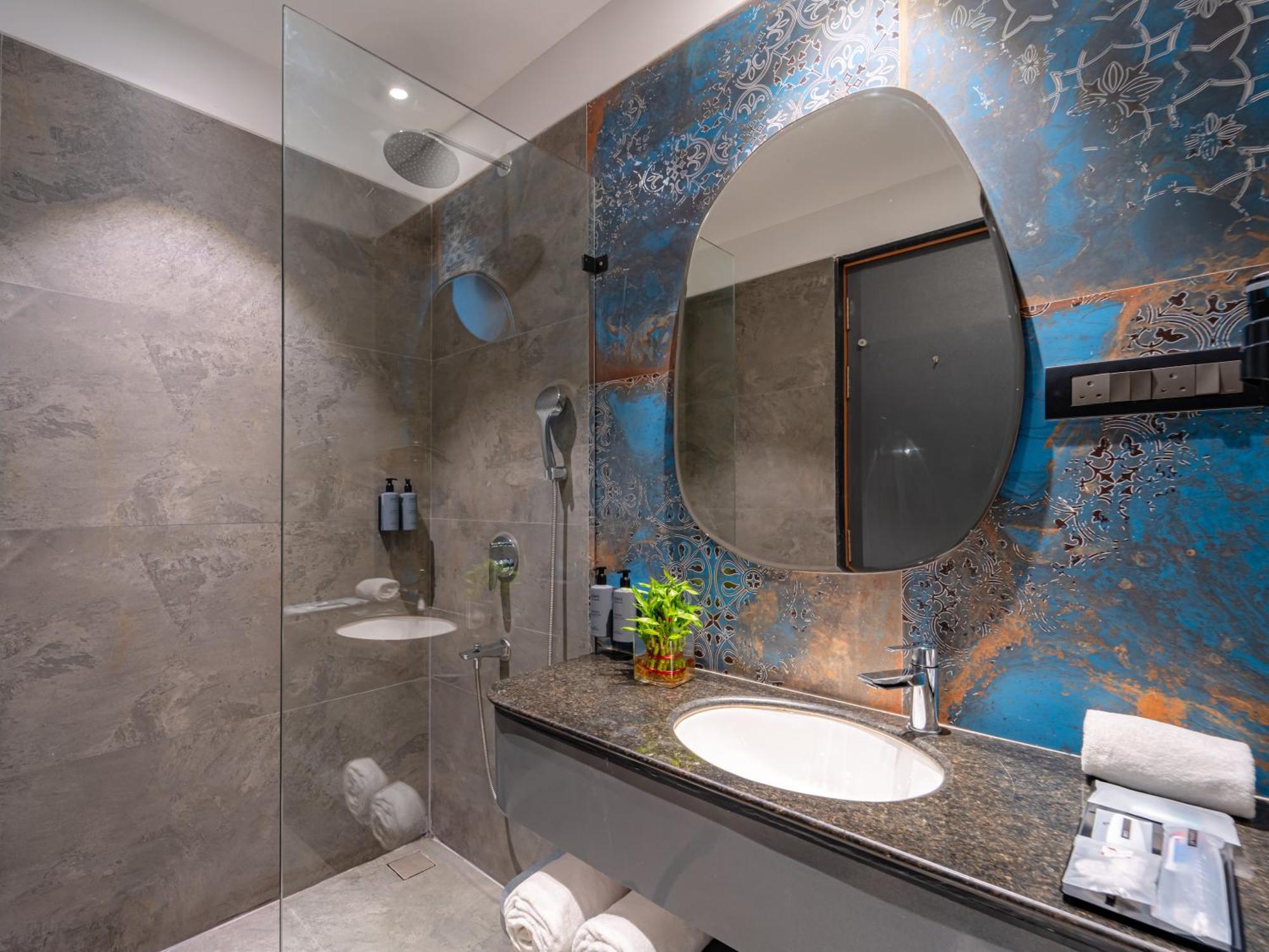Hotel Playsales Scarlet Vijay Nagar 3*